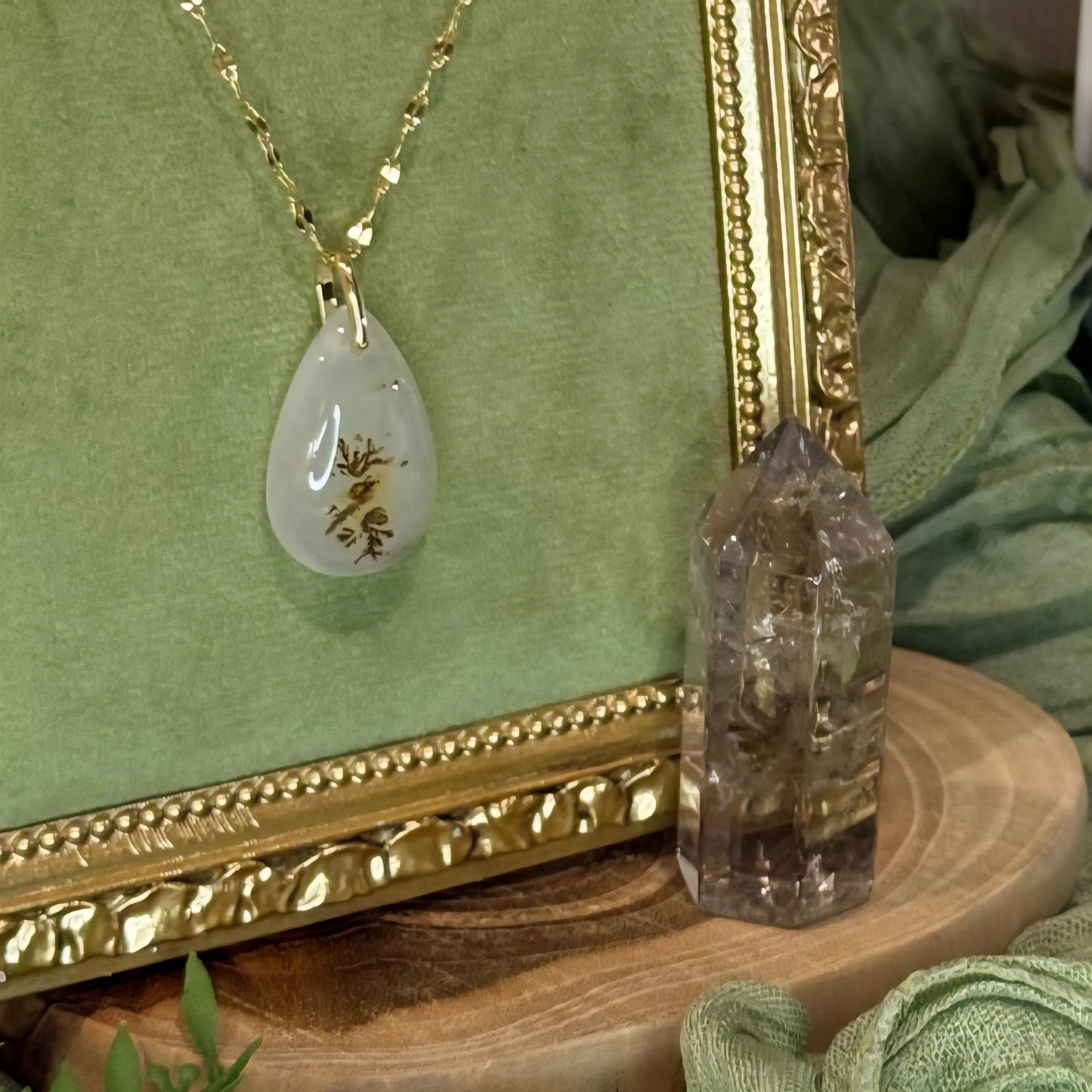 'Whispers of the Earth' Pendant